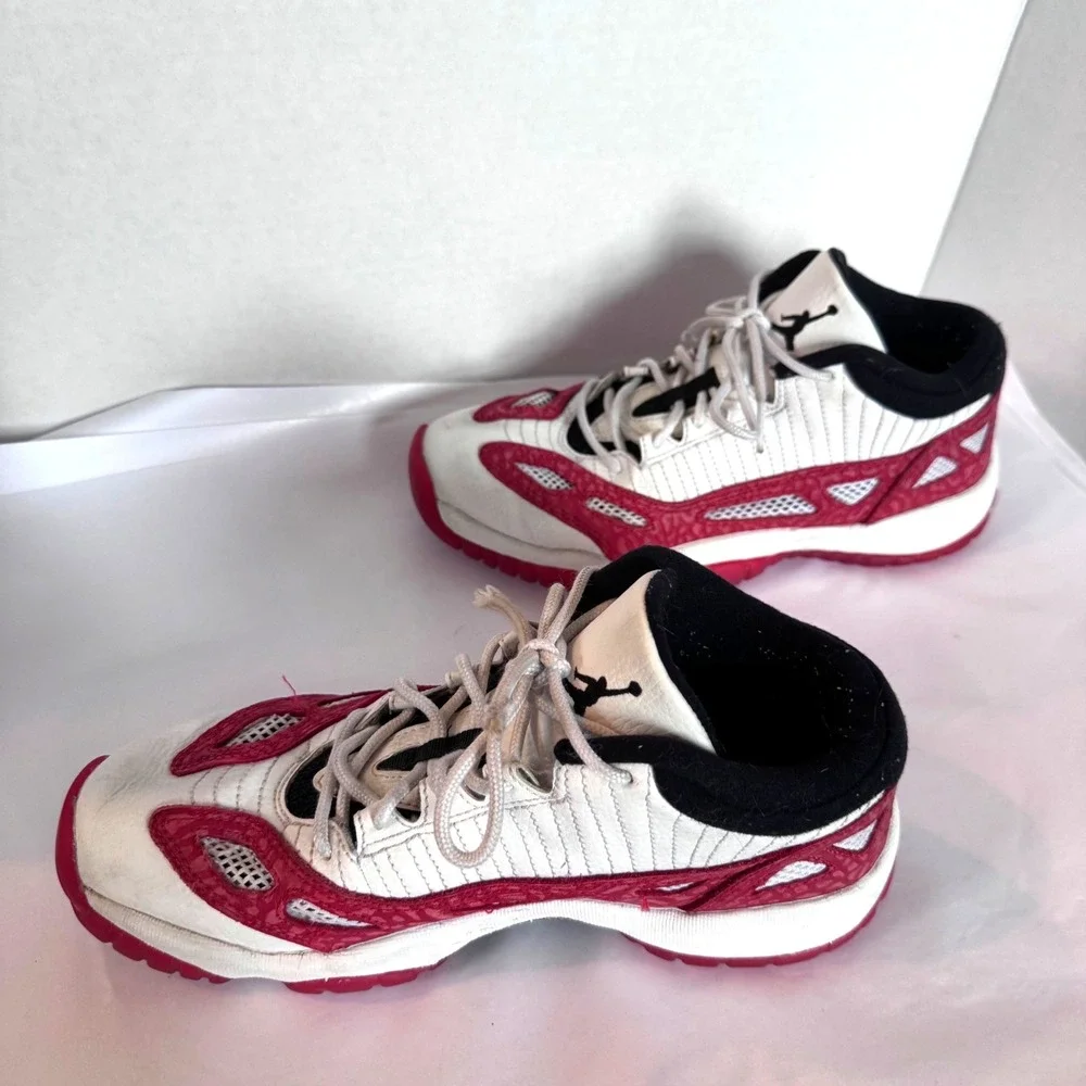 Jordan 11 Retro Low IE Fire Red White Black 919713-101 Boys 6.5Y Sneakers Youth